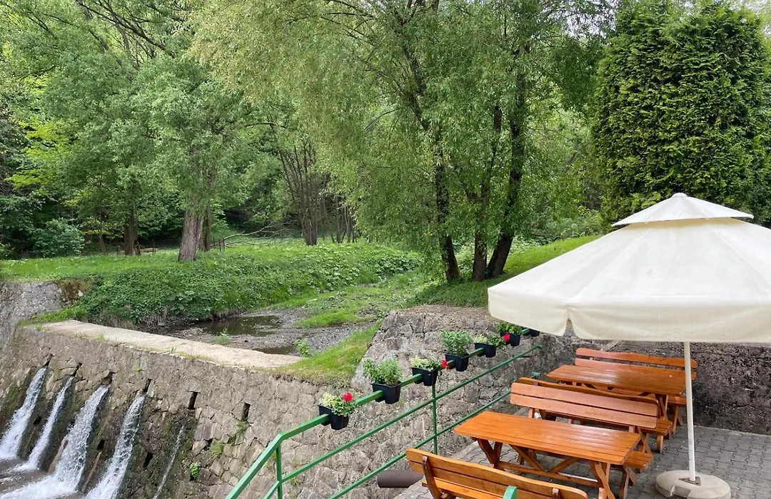 Ośrodek Nad Wodospadem-1