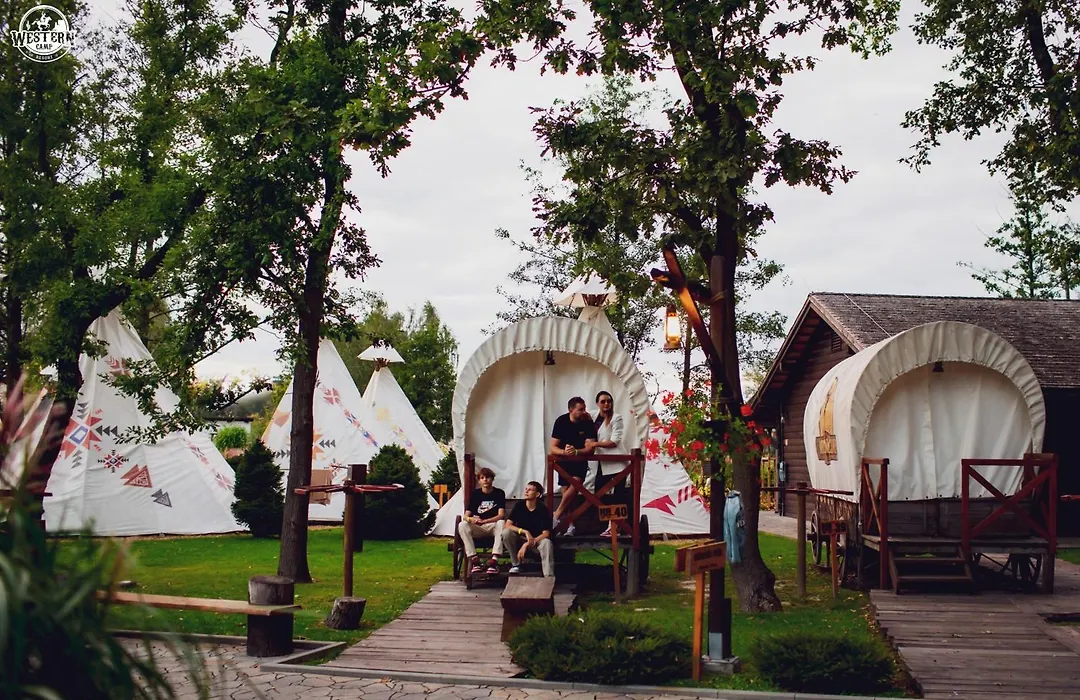 Western Camp Resort-1
