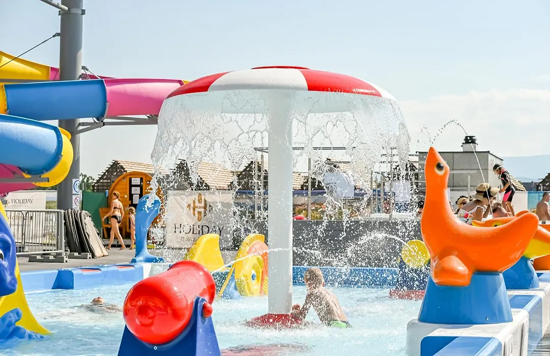 Holiday Park & Resort Cieplice Zdroj-1