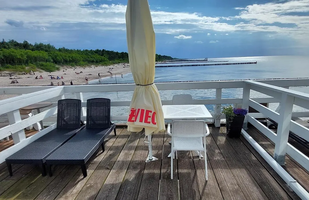 Pokoje na plaży-1