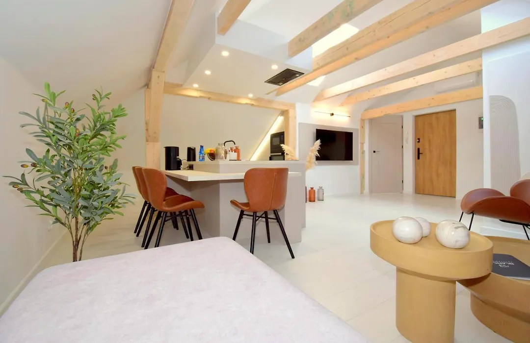 Apartamenty Blanca-1
