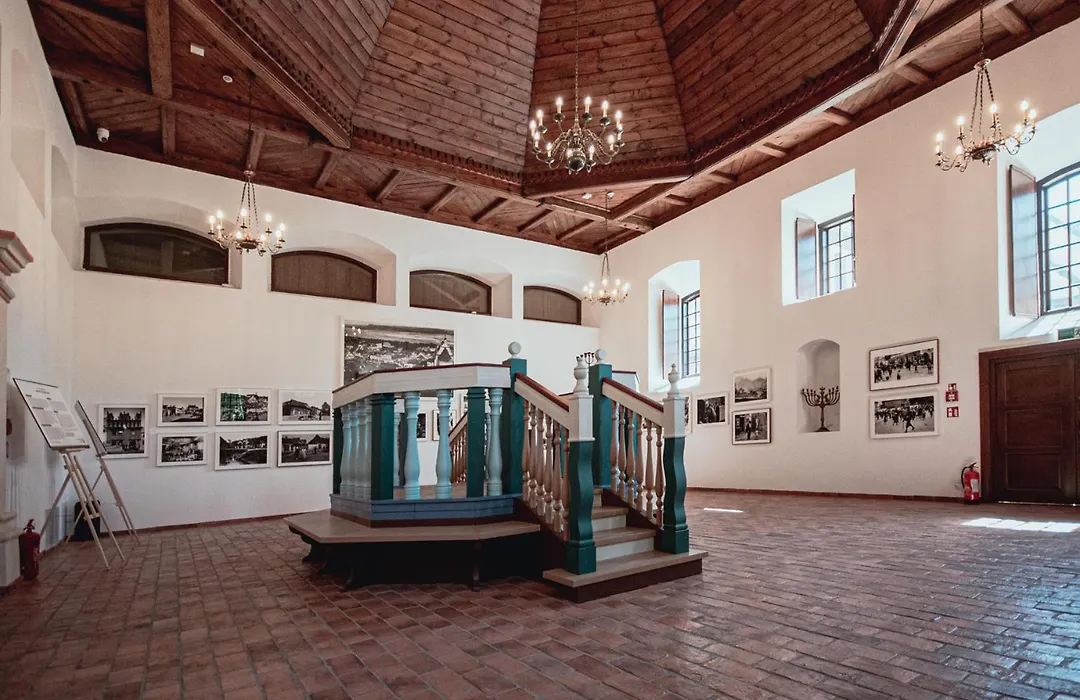Dawna Synagoga Beitenu-1