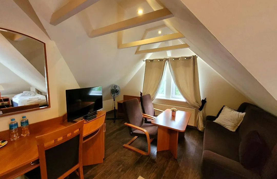 Villa Jedynak-1
