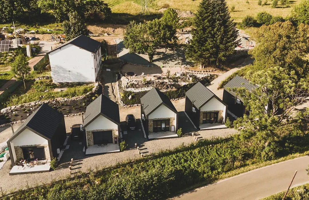 Sowie Chatki - domki z widokiem na Góry Sowie-1