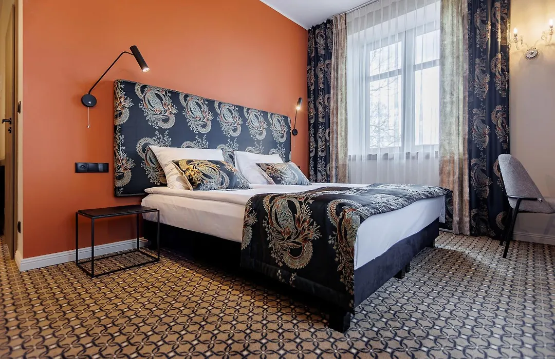 Dwór Prezydencki Boutique Hotel&SPA-1