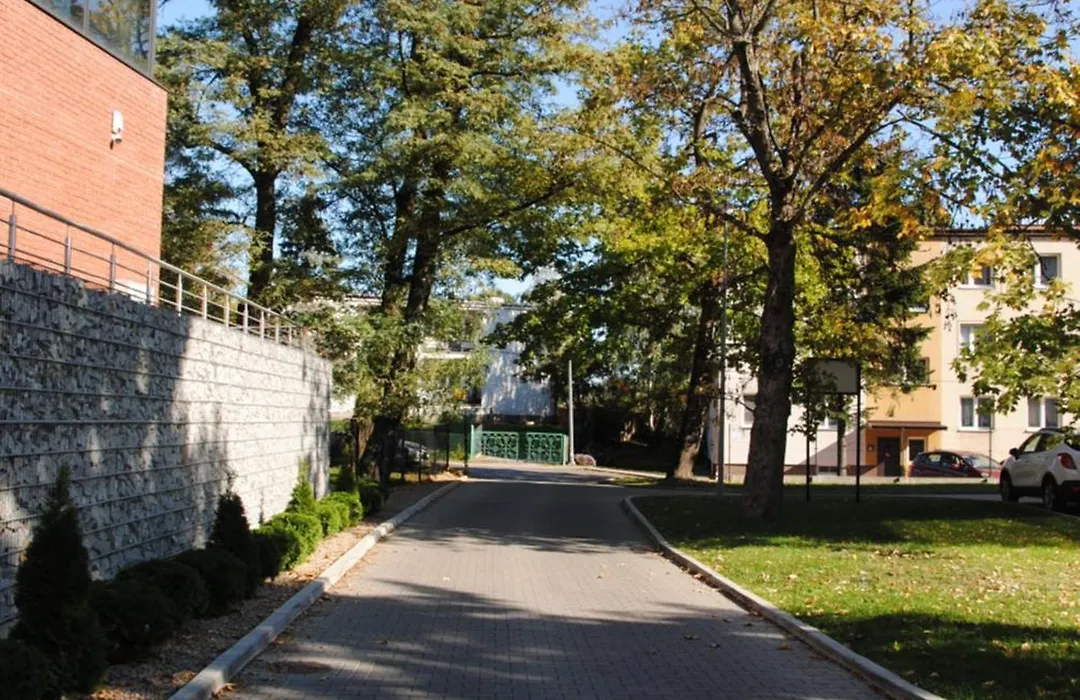 Powiatowy Zespół Placówek Oświatowych - Szkolne Schronisko Młodzieżowe - Bursa-1