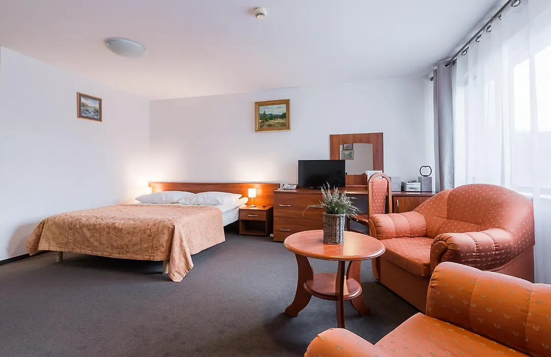 Wołosań B&B-1