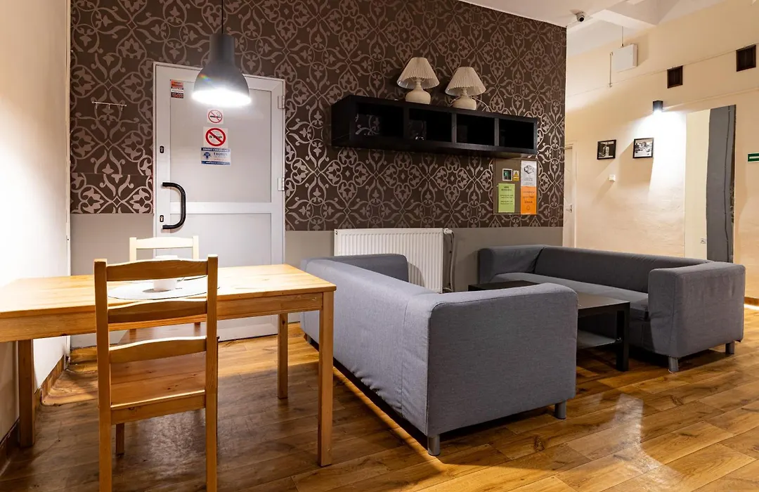 Hostel Orange Plus-1
