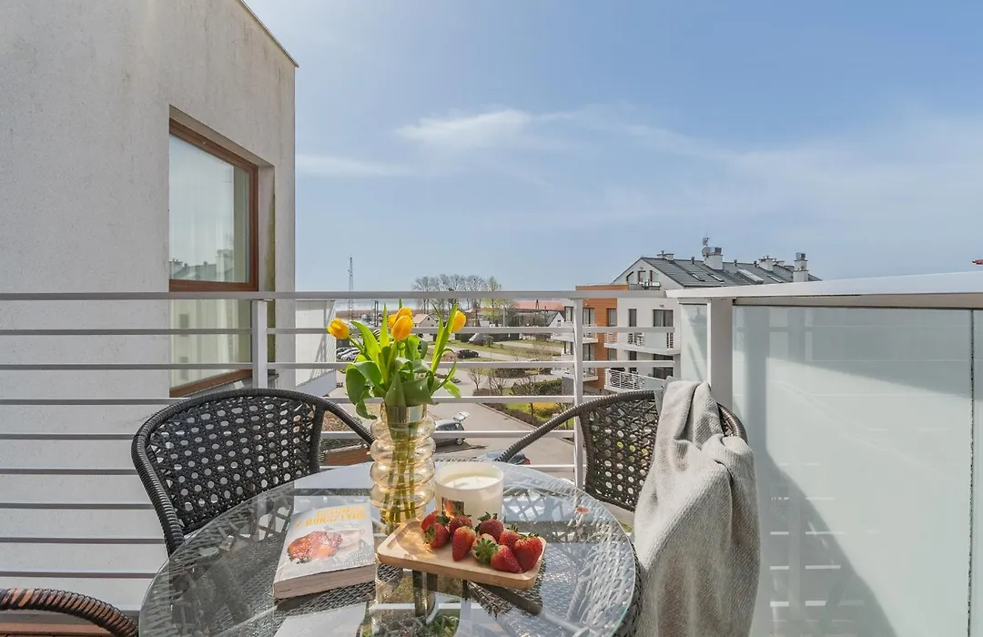 Apartamenty NCNK Marina Kąty Rybackie-1