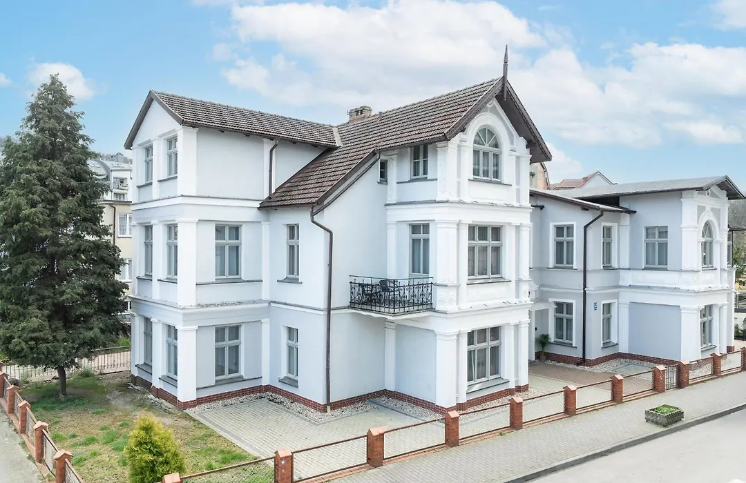 Villa Neos-1