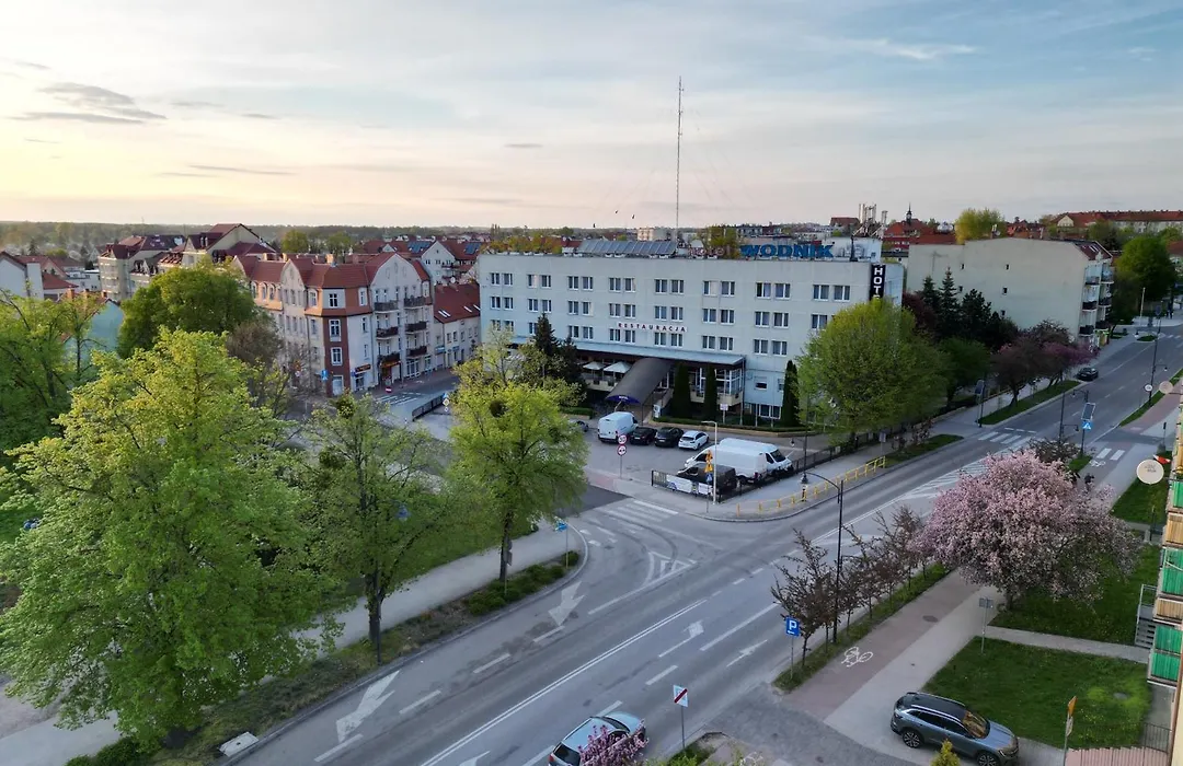 Hotel Wodnik-1