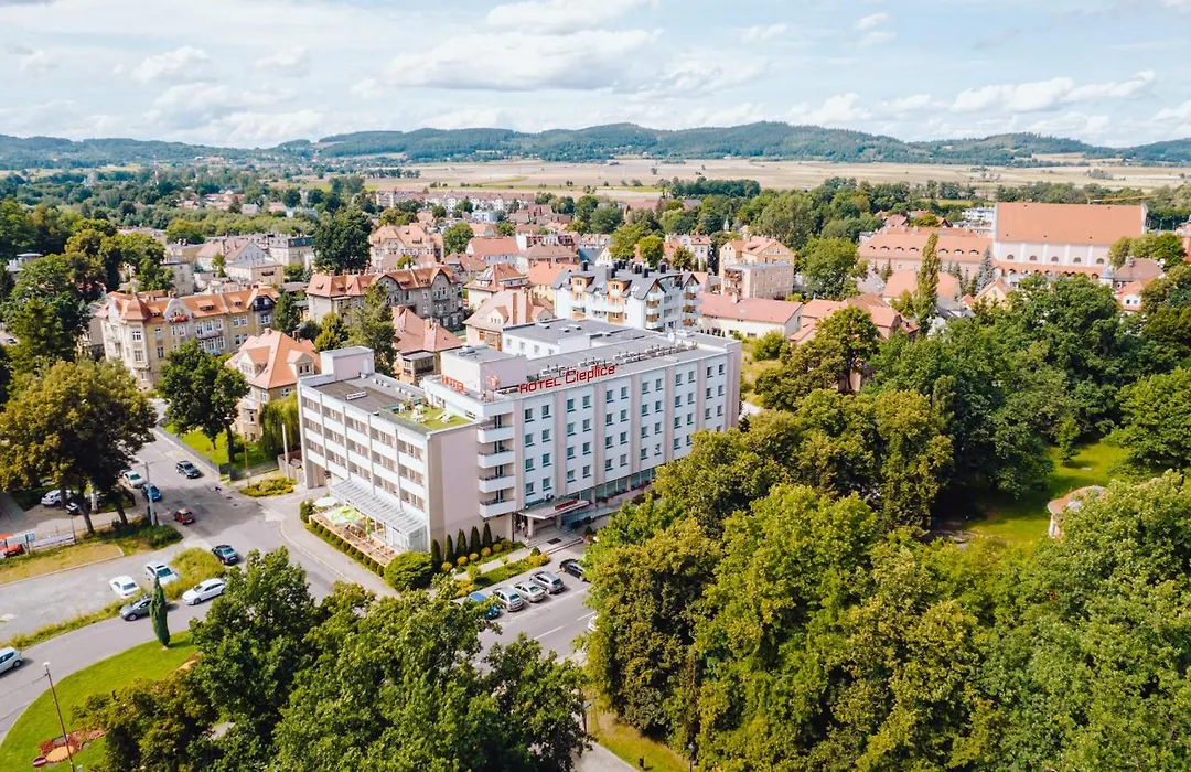 Hotel Cieplice Medi & Spa-1