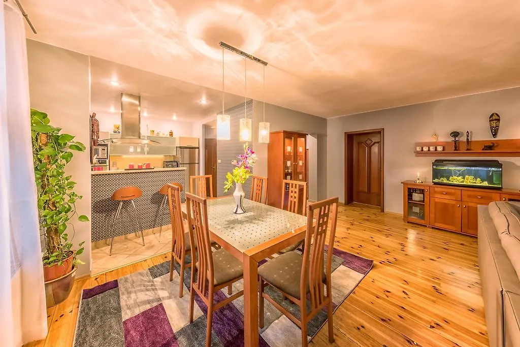 Apartament Prestige Opole Centrum z garażem-1