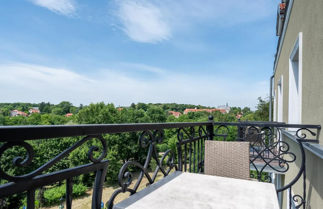 Apartamenty Ucho Igielne-1