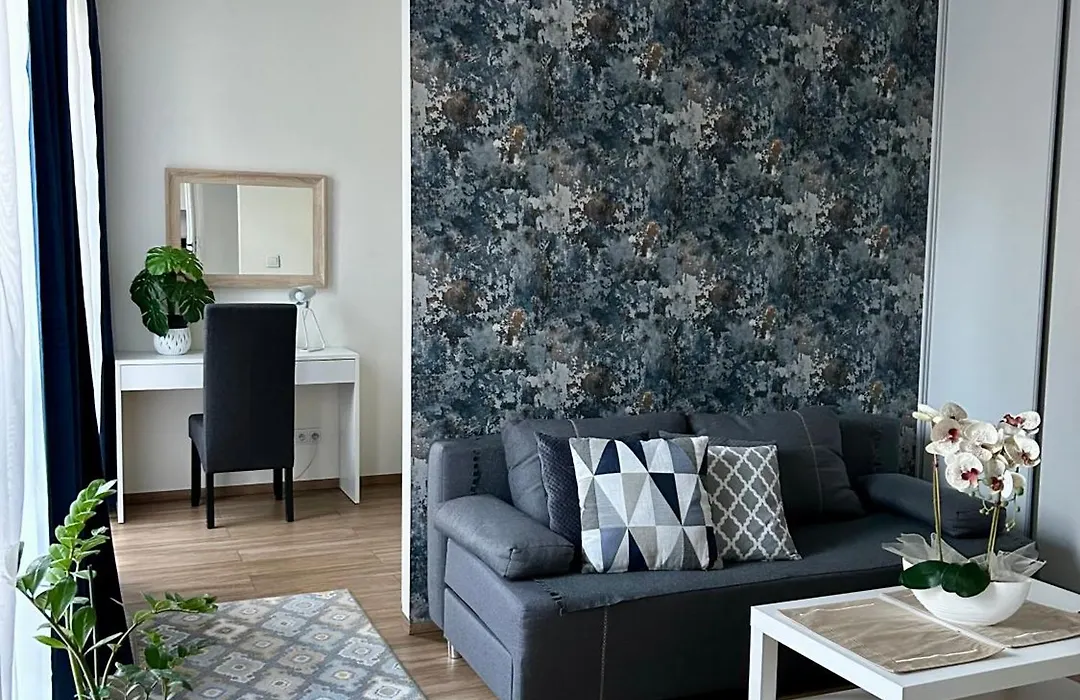 Apartamenty Kielce- Apartament Zacisze -Komfort przy Baseny Tropikalne, faktura, parking, centrum-1