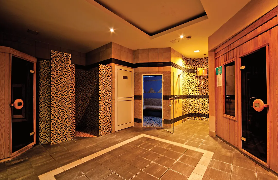 Leba Hotel & Spa-1