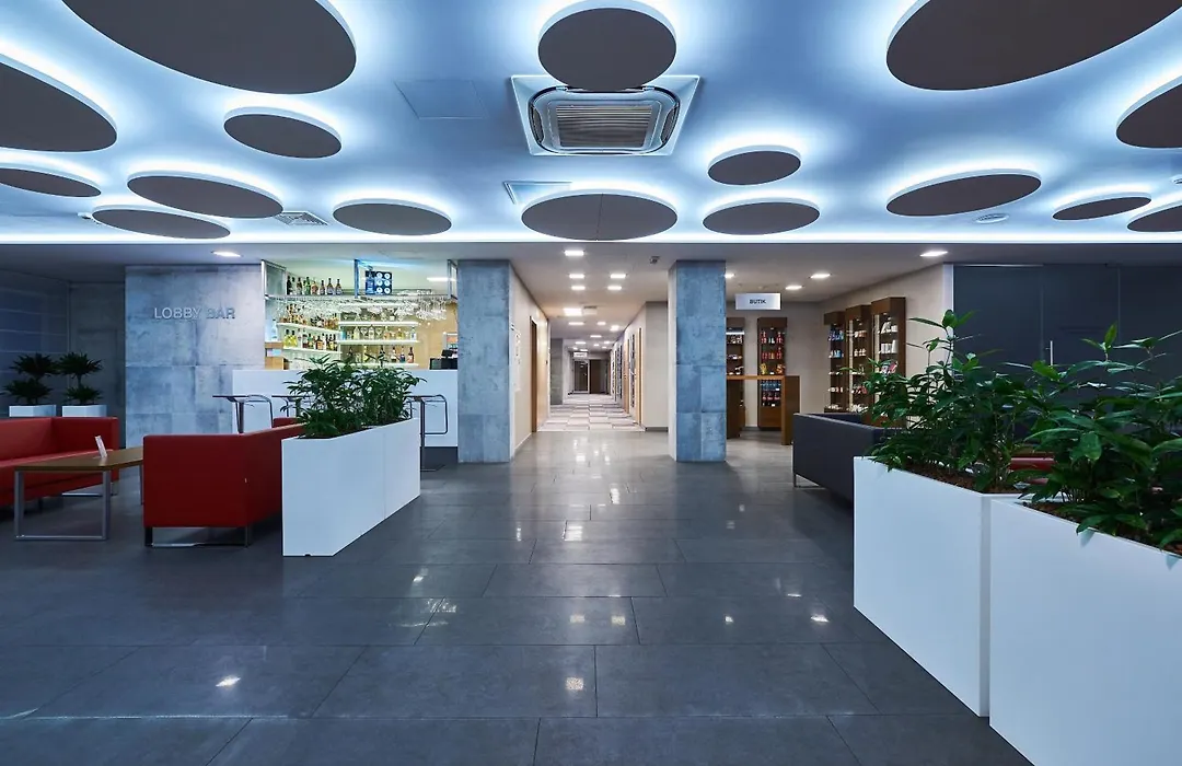Hotel Radocza Park Business-1