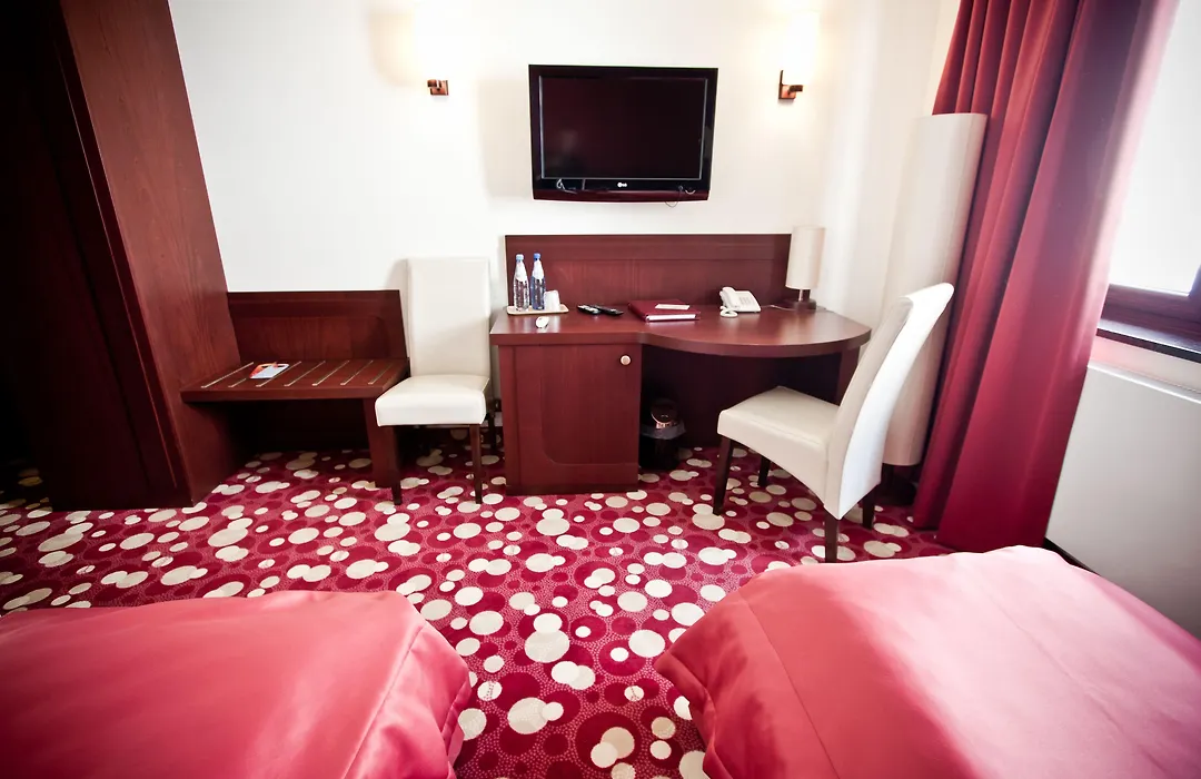 Hotel Rodan-1