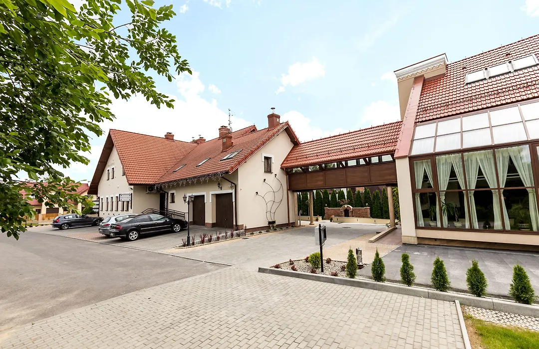 Hotel Krzyski-1