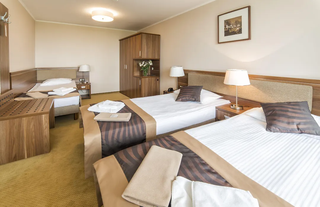 Hotel Polanica Resort & Spa-1
