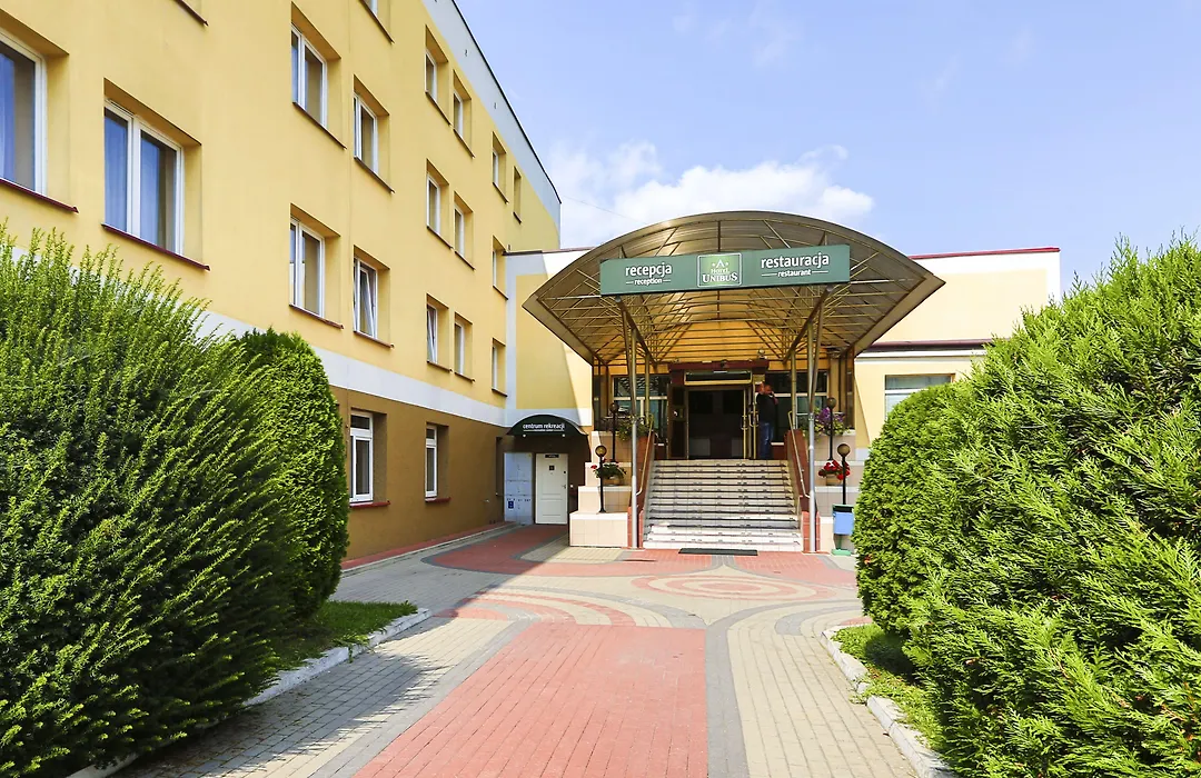 Hotel Unibus-1