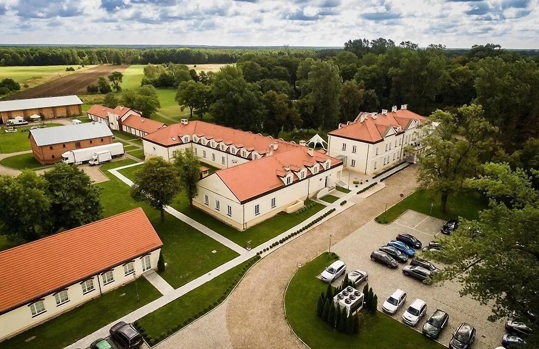 Hotel Sobienie Królewskie-1