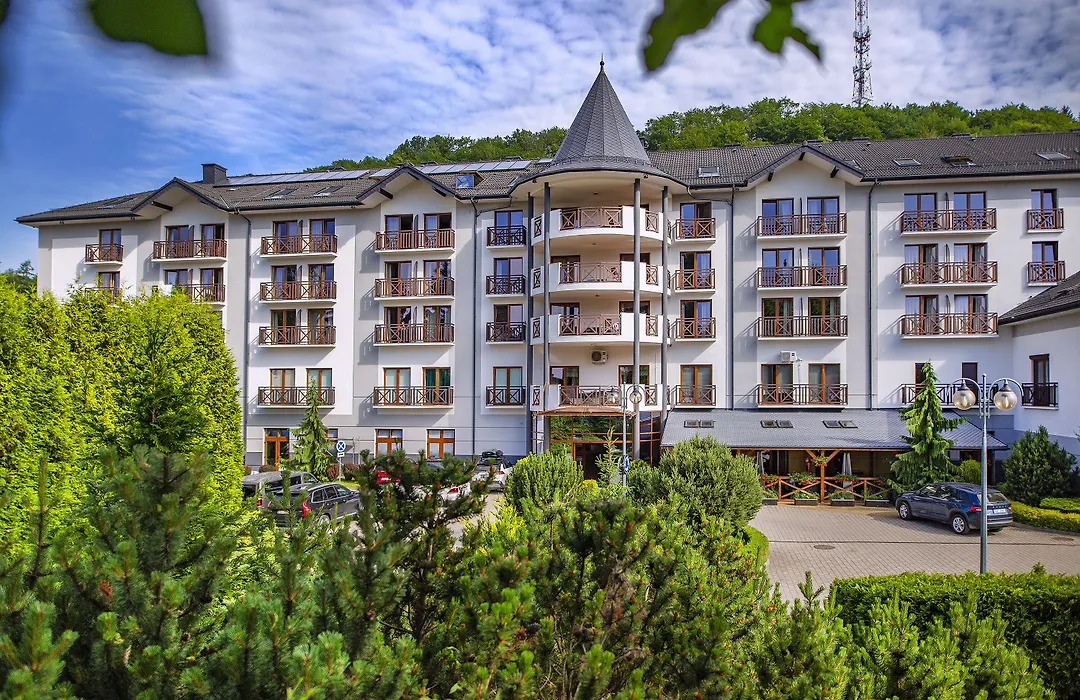 Hotel Verde Montana Wellness & Spa-1