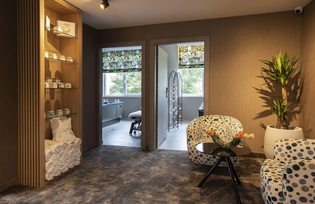 Hotel Beskid Balneo Medical Resort & Spa-1