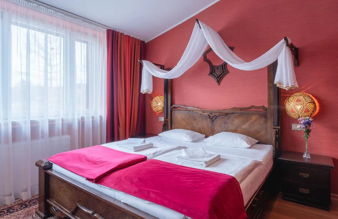 Centrum Green Hill Business & Spa-1