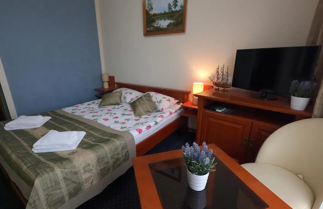 Hotel Spinaker-1