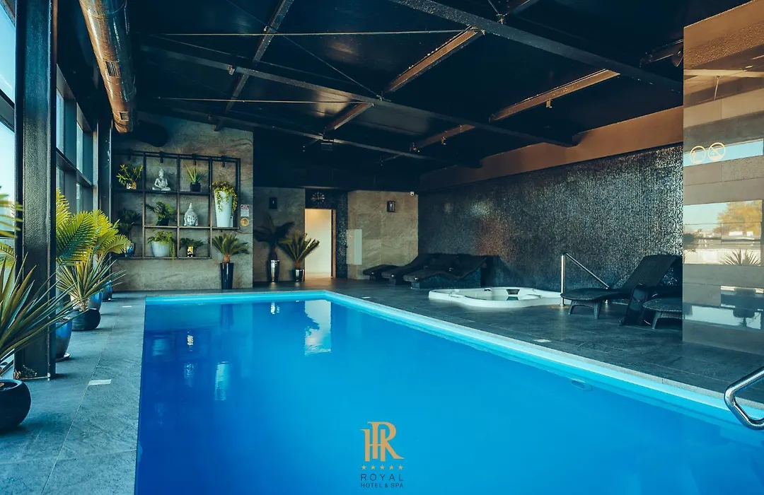 Hotel Royal & Spa-1