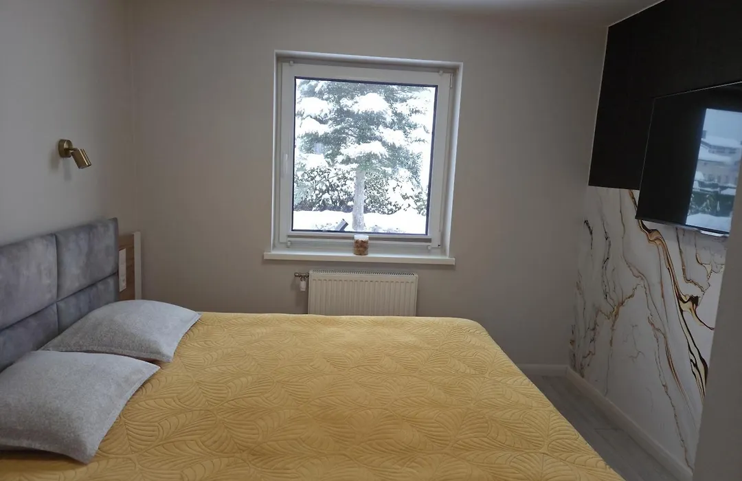 Apartament Komfort z jacuzzi przy Parku Zdrojowym-1