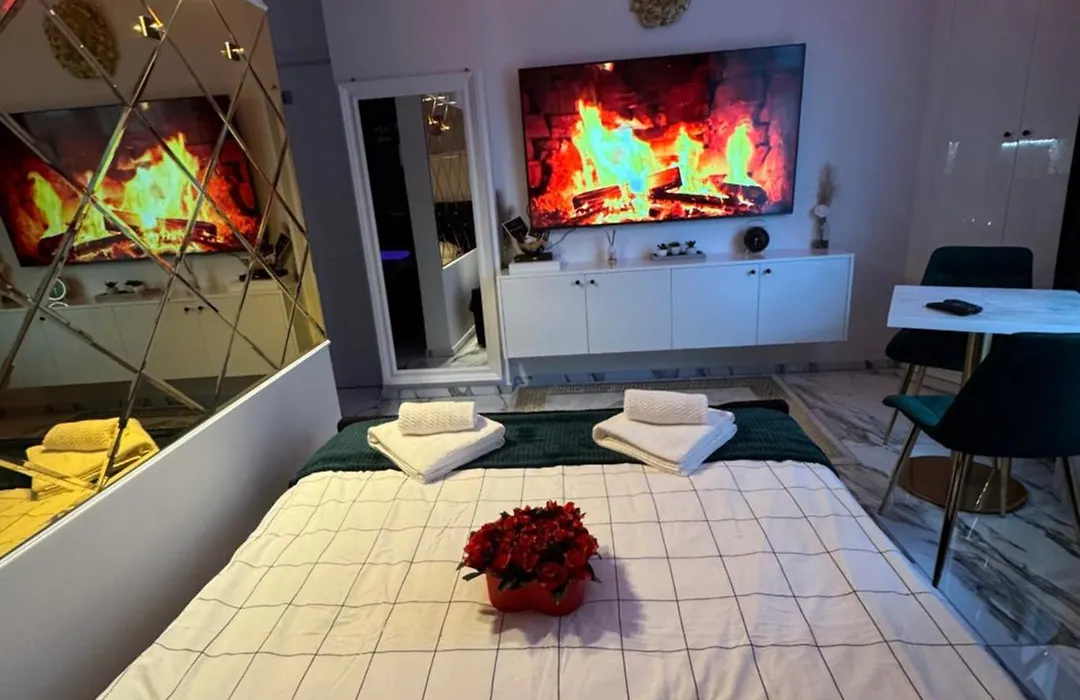 Apartament z jacuzzi - Centrum Szczytna Mazury-1