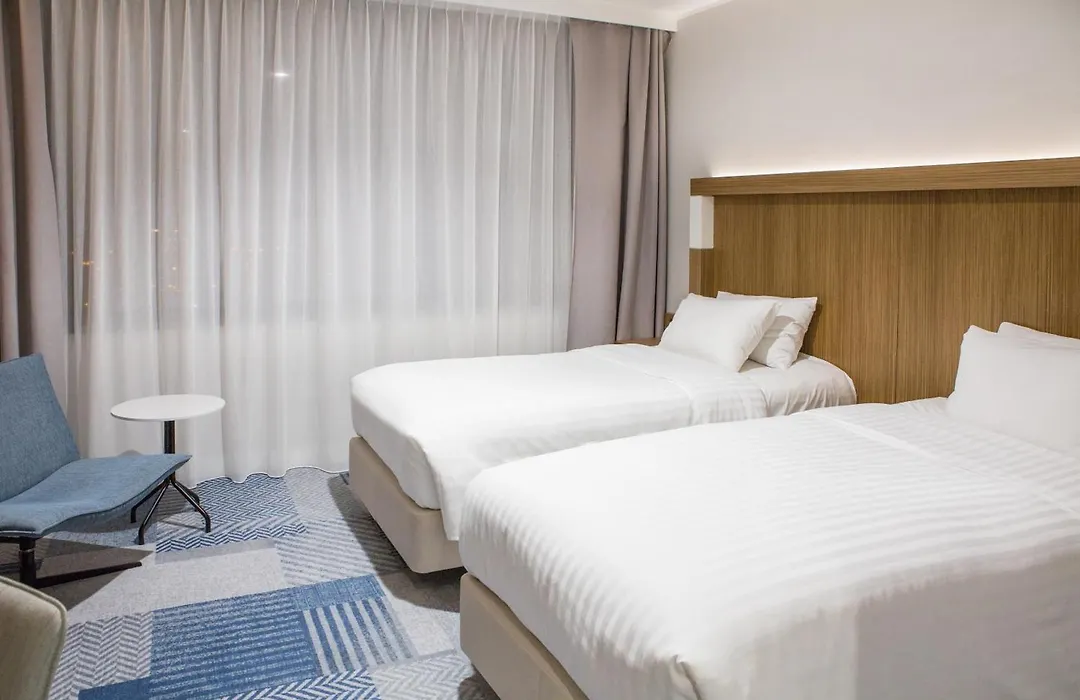 Courtyard By Marriott Katowice City Center-1