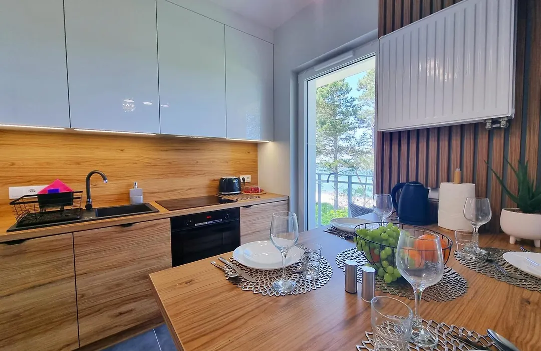 365PAM Apartament LET'S SEA z widokiem na morze - BASEN, JACUZZI, SAUNA, SIŁOWNIA, STREFA CHILL, PARKING W CENIE-1