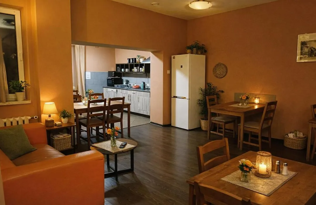 Jopi Hostel Katowice Centrum-1
