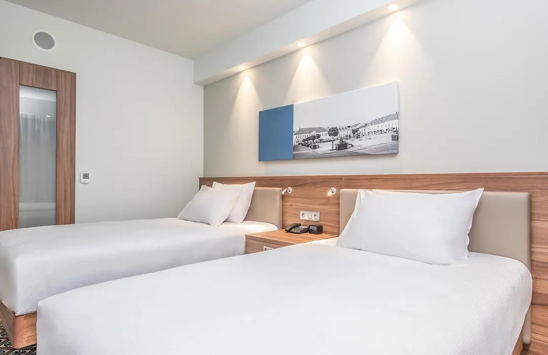Hampton By Hilton Oswiecim-1