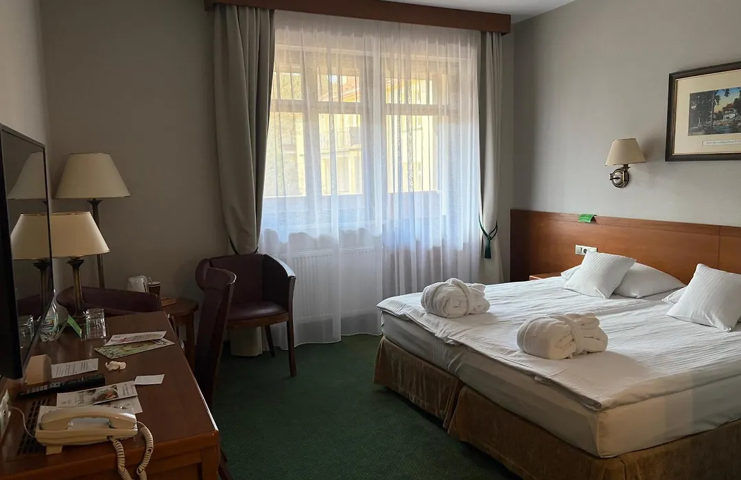 Bukowy Park Hotel Medical SPA-1