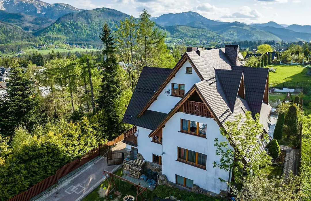 Górski Pałacyk Kompleks obiektów-1