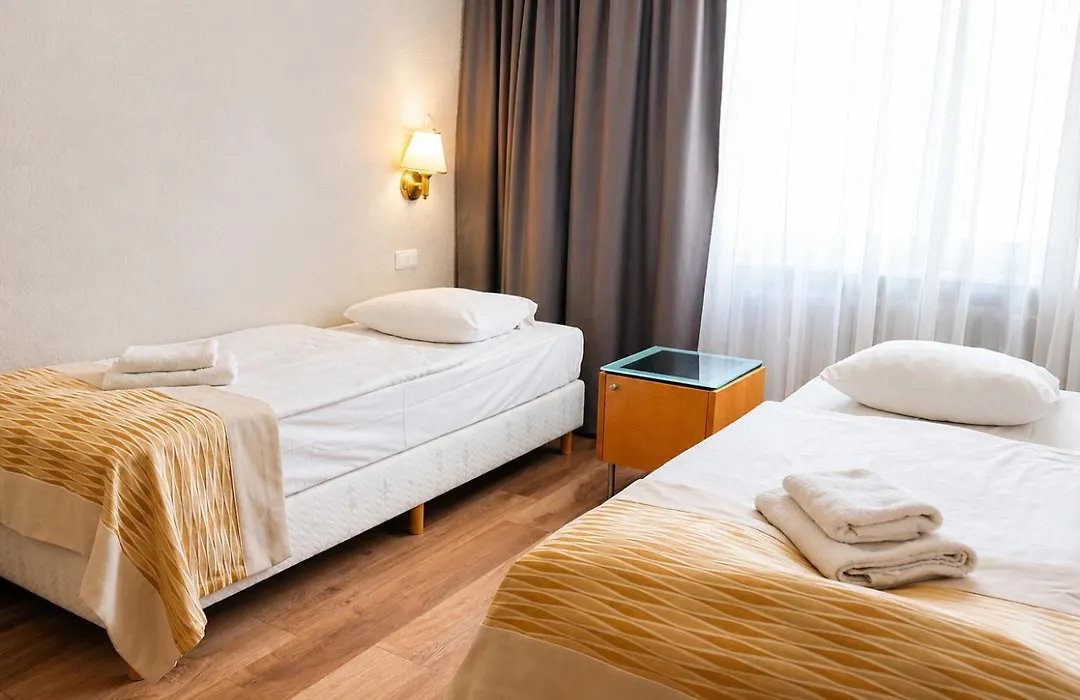 Hotel Festival-1