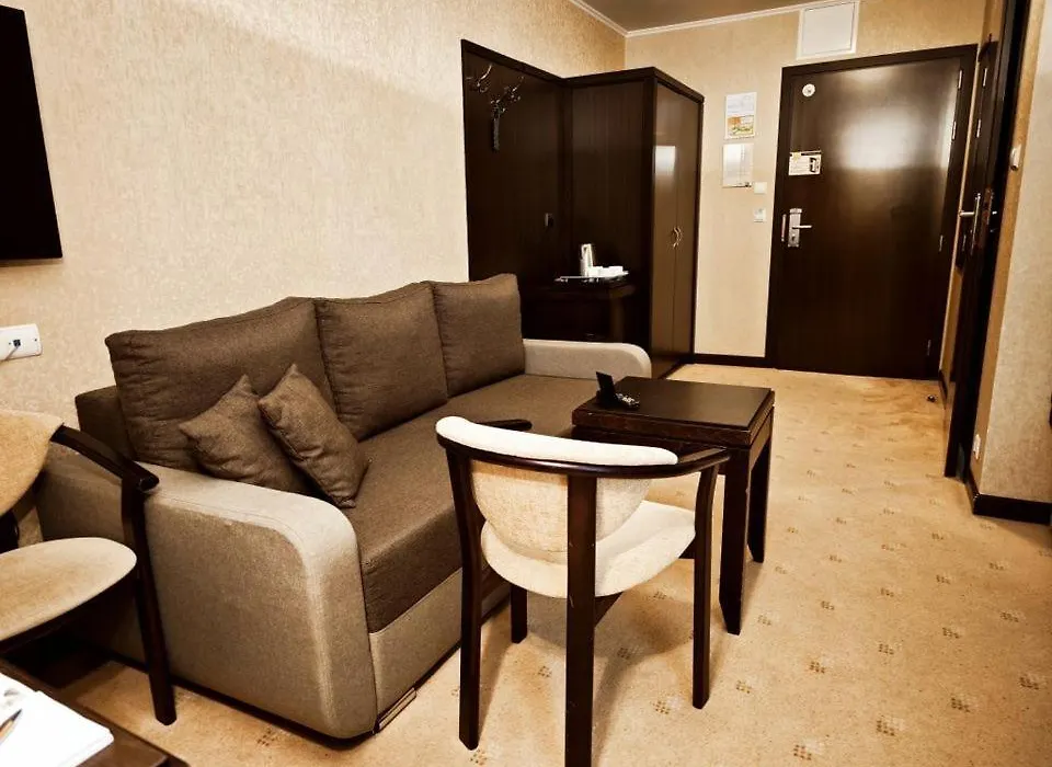 Artus Resort-1