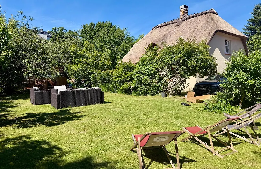 OAZA POD STRZECHĄ Klimatyczny dom na wyłączność z jacuzzi i dużym ogrodem-1