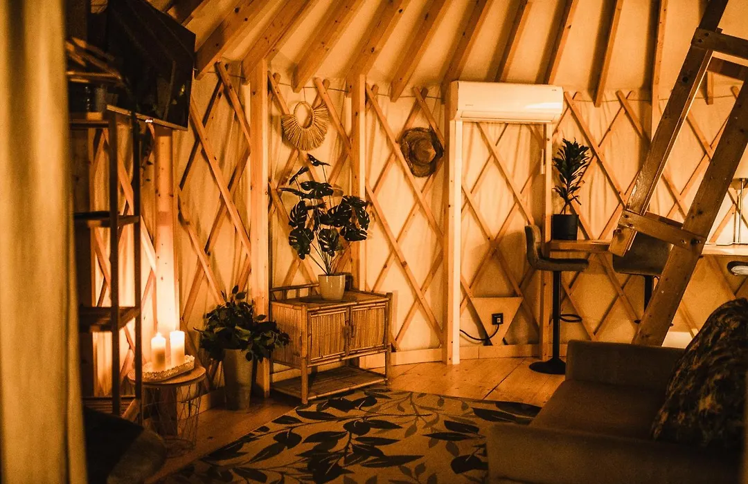 Aloha Glamp - Caloroczny Glamping Nad Rzeka Z Prywatna Balia - Stok Narciarski, Gory, Lasy, Sauna-1