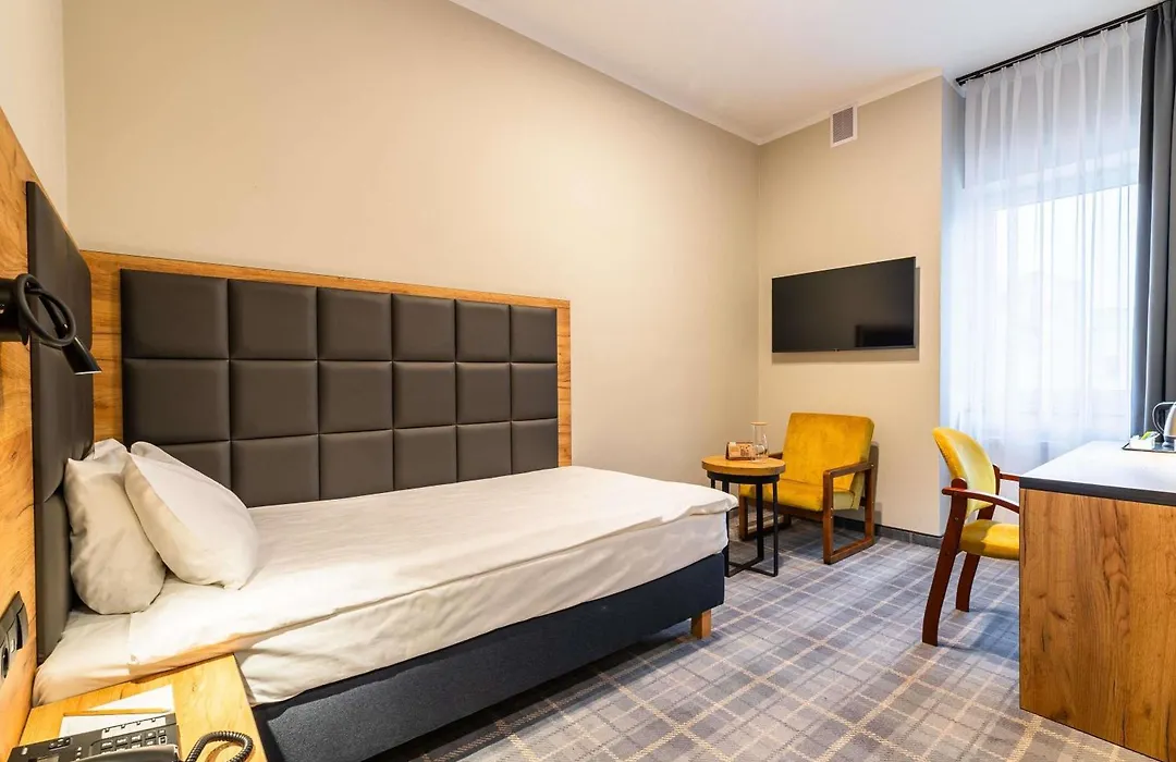 Mercure Opole-1