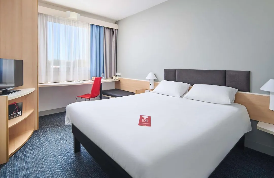 Ibis Częstochowa-1