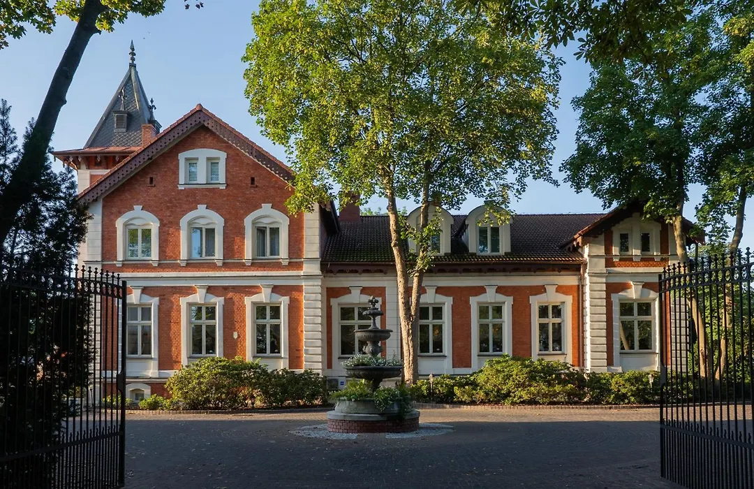 Hotel Aleksander-1