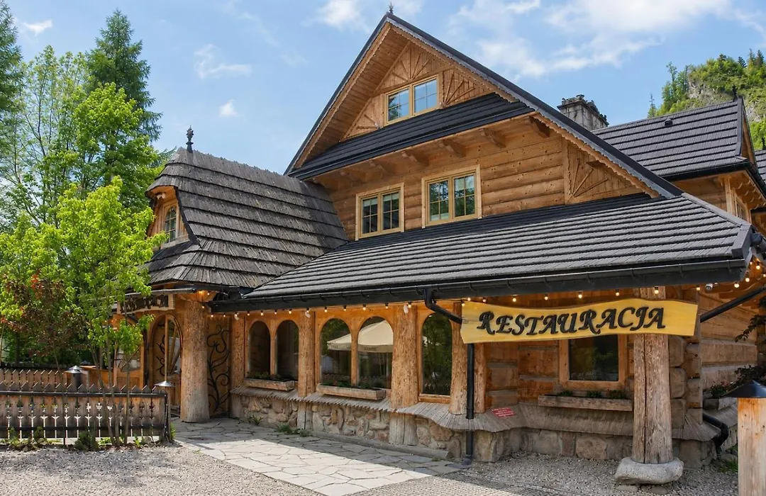 Apartamenty w Dolinie Kościeliskiej-1