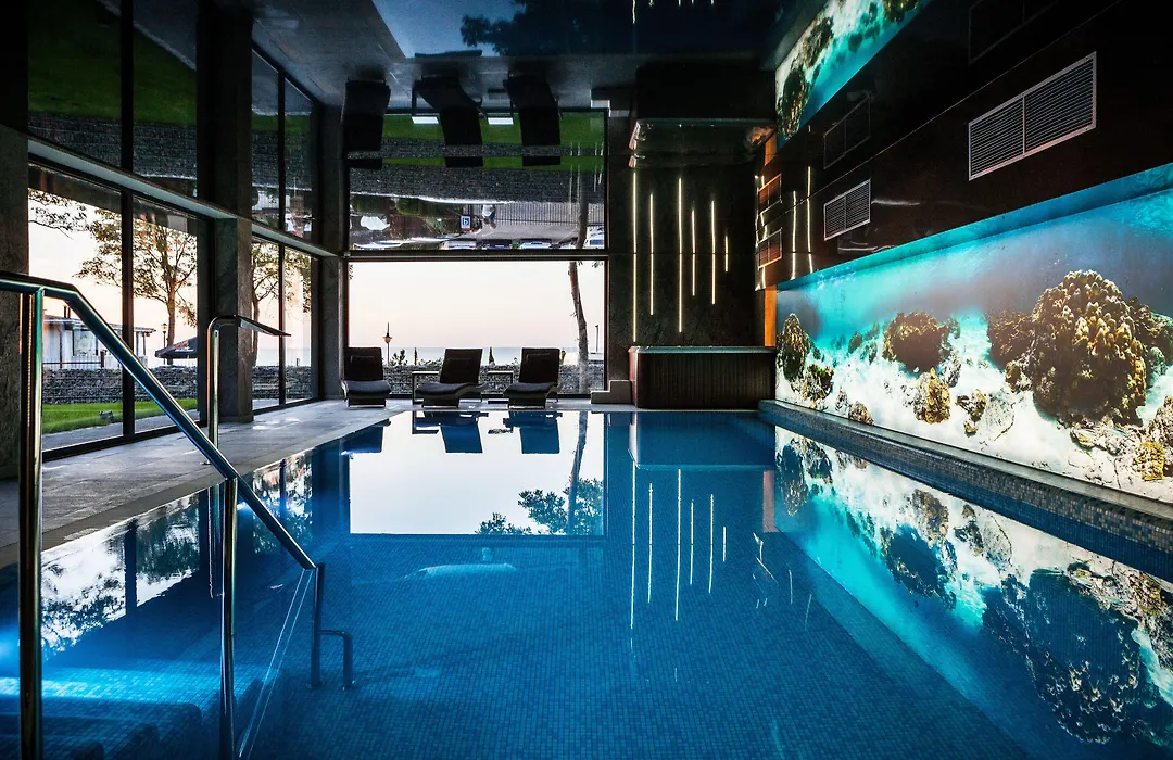 Max Health Resort Spa-1