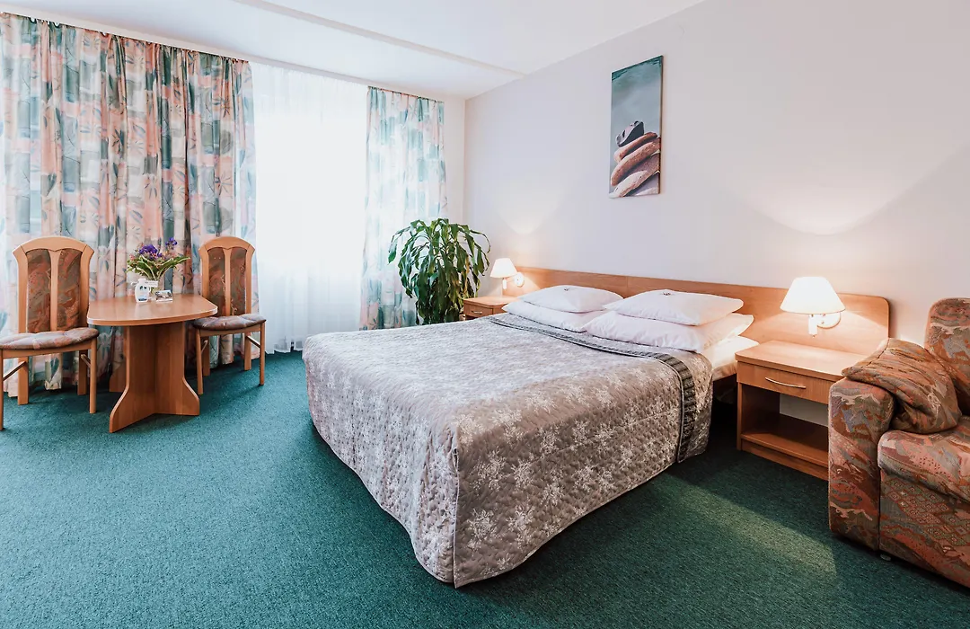 Hotel Gromada Medical SPA Busko Zdrój-1