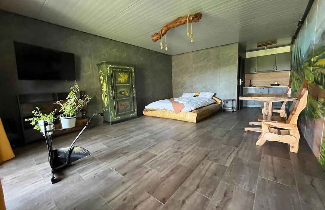 Agroturystyka Mirabelkowe Zacisze-1
